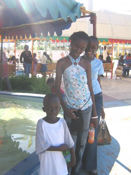 baye yoro au magic land avec bb kine et mounass